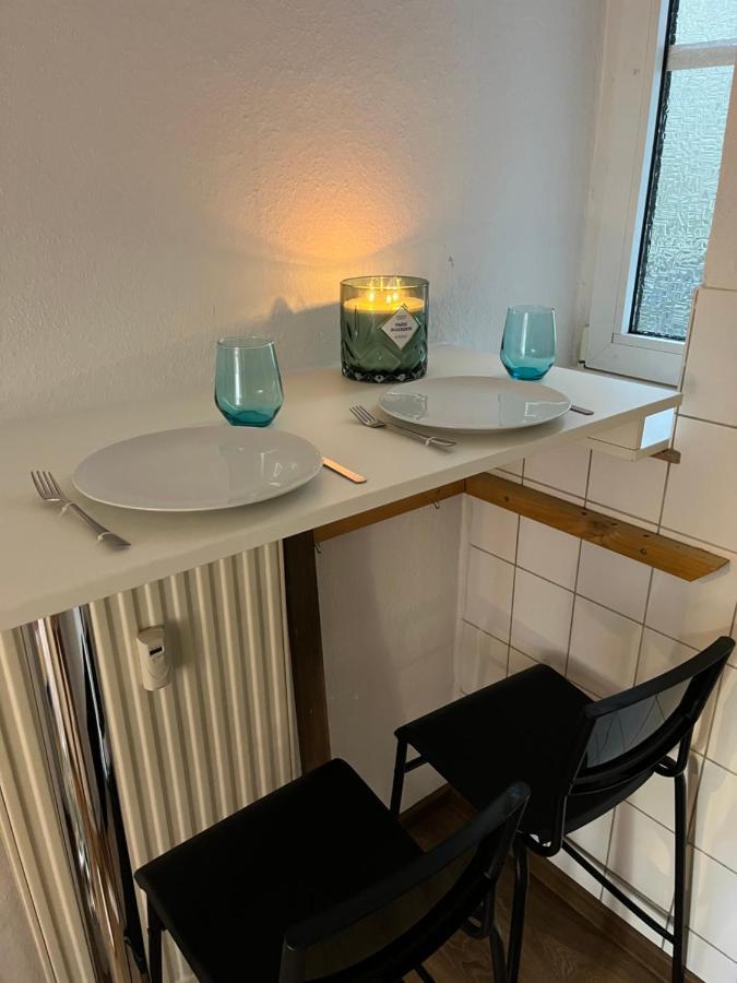 Zentrales Apartment Am Hafen Inklusive Netflix! เอมเดน ภายนอก รูปภาพ